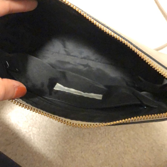 Cross body bag - Picture 2 of 2